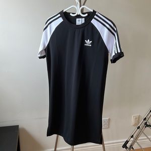 adidas trefoil short sleeve tshirt dress S